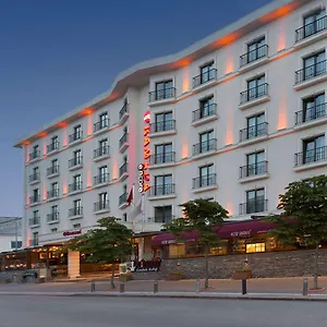 4* Otel Ramada By Wyndham Florya