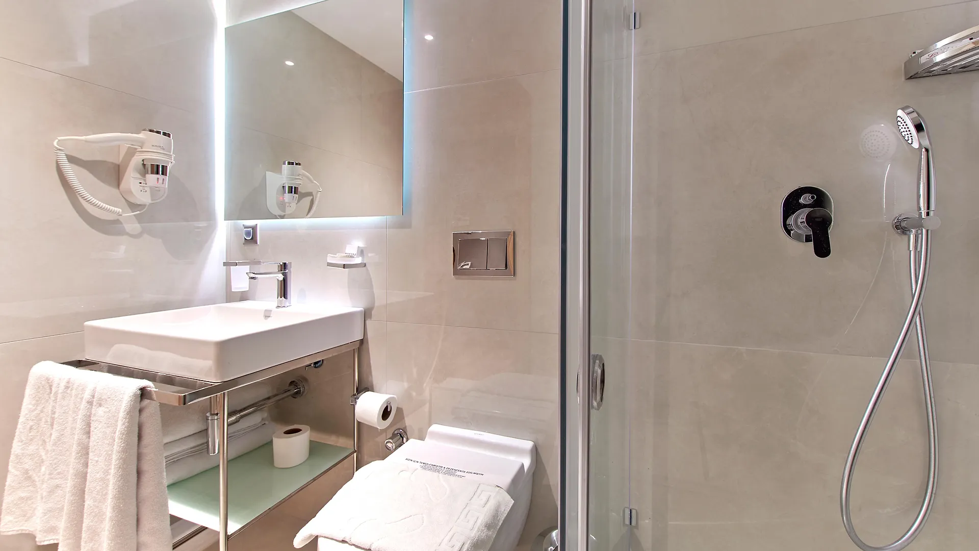 ****  Lady Diana Hotel Istanbul Turkey